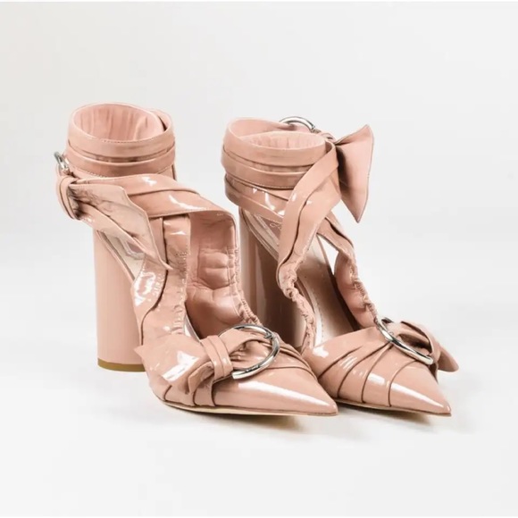 🚨SOLD🚨  Dior Conquest Nude Patent Leather - Picture 3 of 8